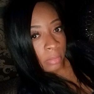 Meet your Posher, Sharita
